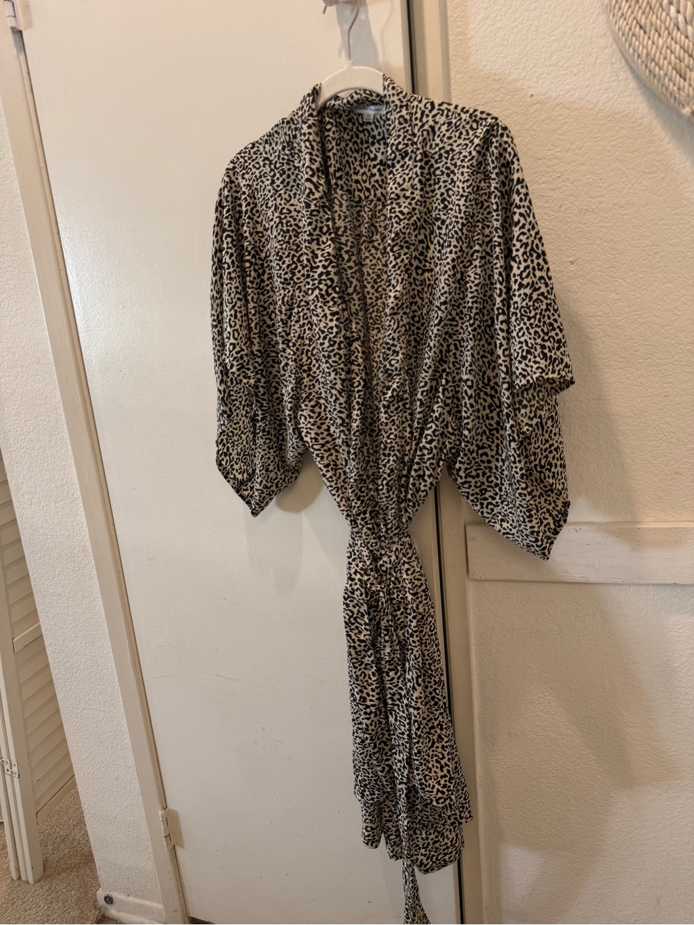 Karma highway animal Leopard Print Kimono Wrap Jacket   Robe one size